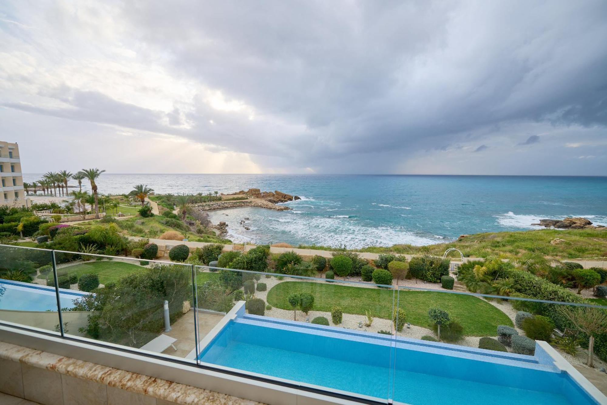 Olymp Luxury Villa D - Luxury Escape With Direct Beach Access And Unique Sunsets Paphos Exterior photo