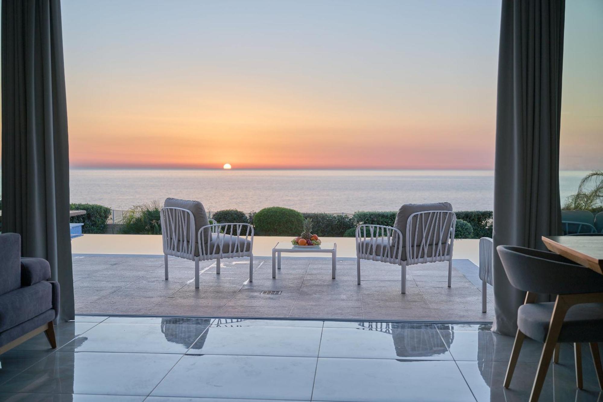 Olymp Luxury Villa D - Luxury Escape With Direct Beach Access And Unique Sunsets Paphos Exterior photo