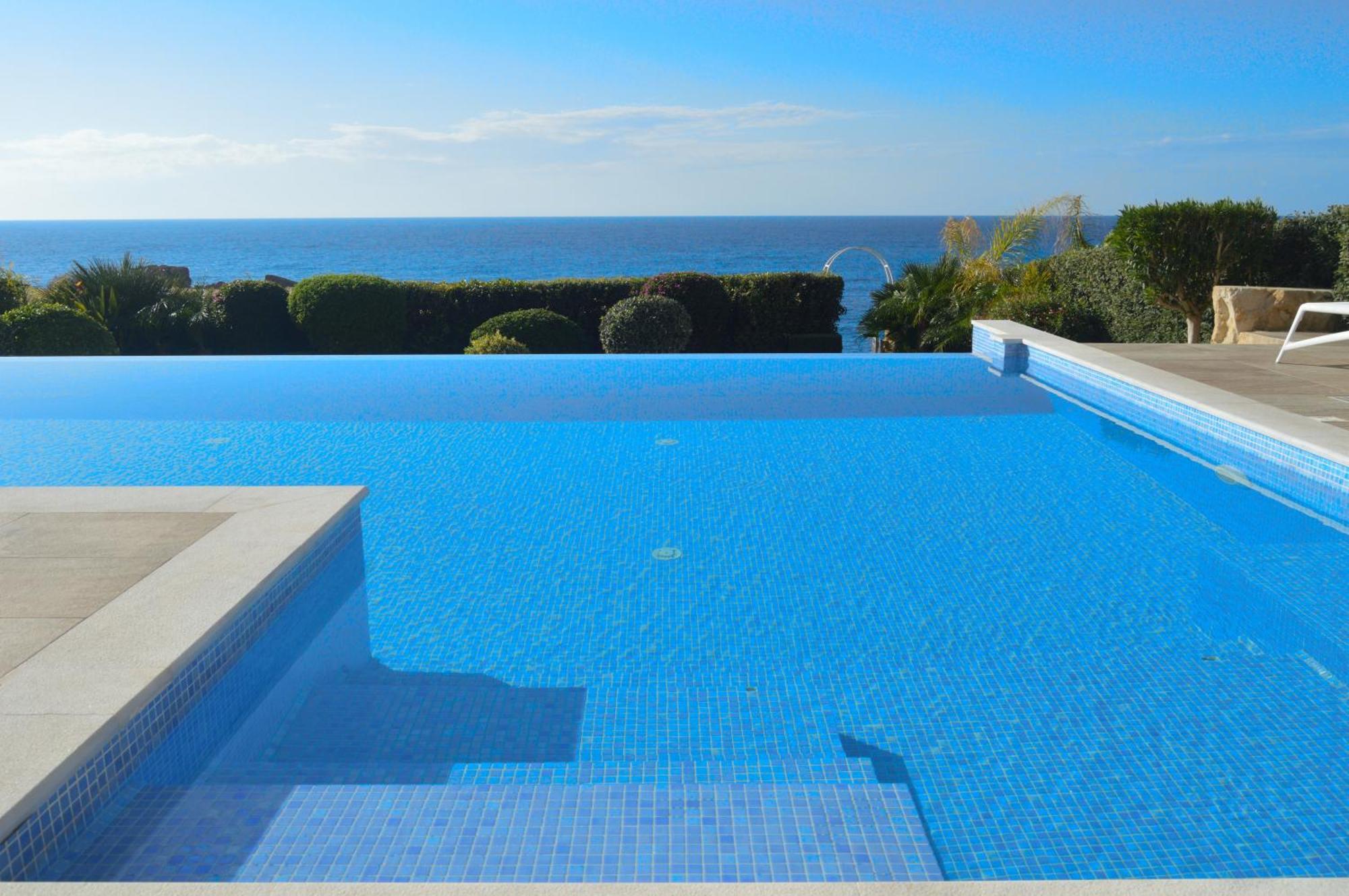 Olymp Luxury Villa D - Luxury Escape With Direct Beach Access And Unique Sunsets Paphos Exterior photo