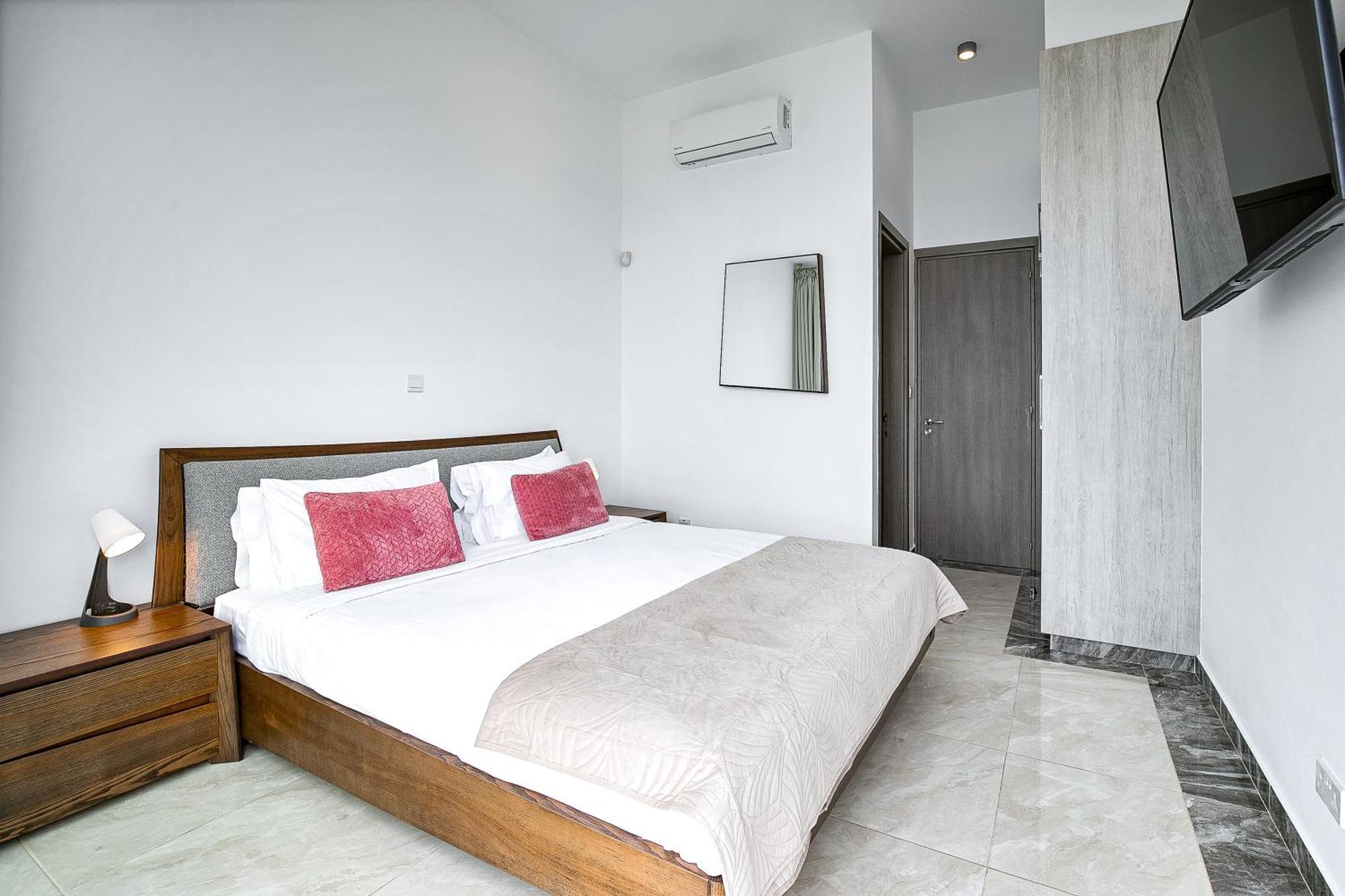 Olymp Luxury Villa D - Luxury Escape With Direct Beach Access And Unique Sunsets Paphos Exterior photo