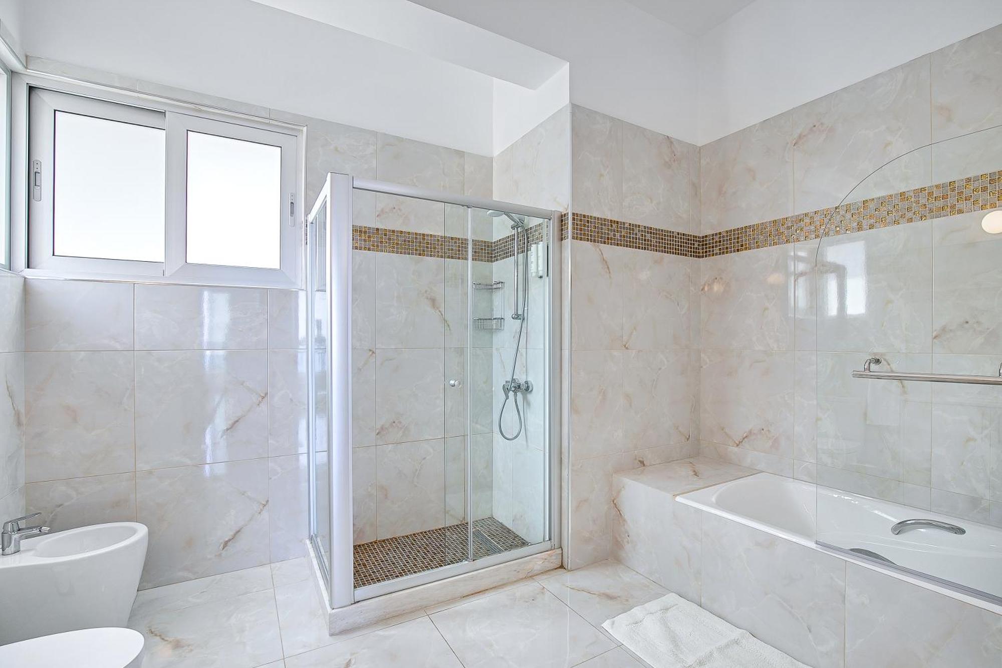 Olymp Luxury Villa D - Luxury Escape With Direct Beach Access And Unique Sunsets Paphos Exterior photo